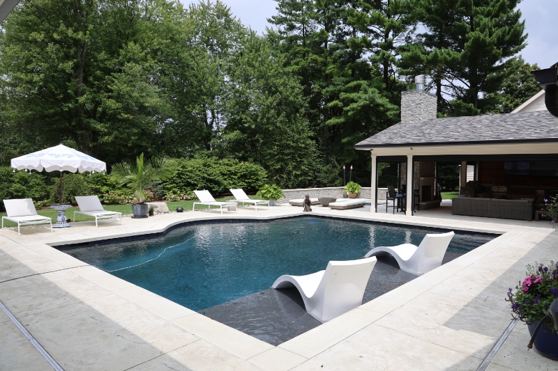 Gunite Pools and Spas